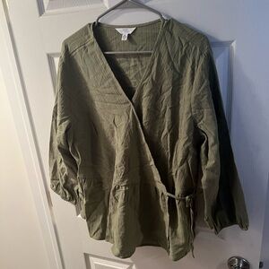 NWT Green wrap top